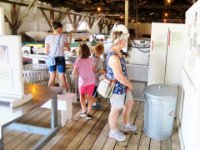 20160722 111532 Crab picking machine