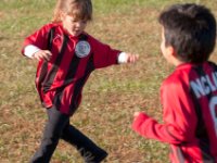 20161105 100646 Julia pivots toward the ball
