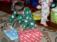 20161225 173440 Opening presents